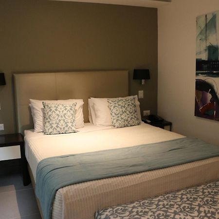 Hotel Poseidon มันตา ห้อง รูปภาพ