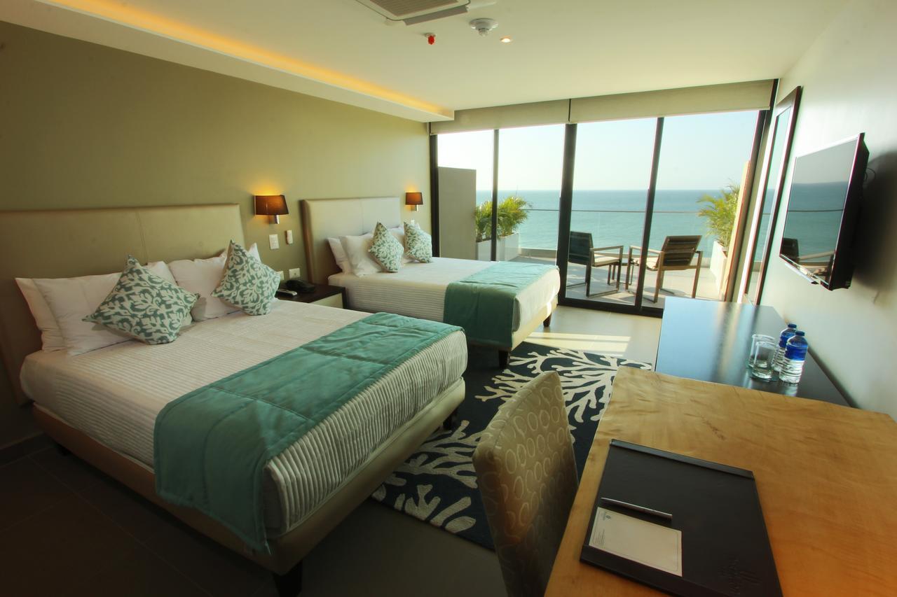 Hotel Poseidon มันตา ภายนอก รูปภาพ