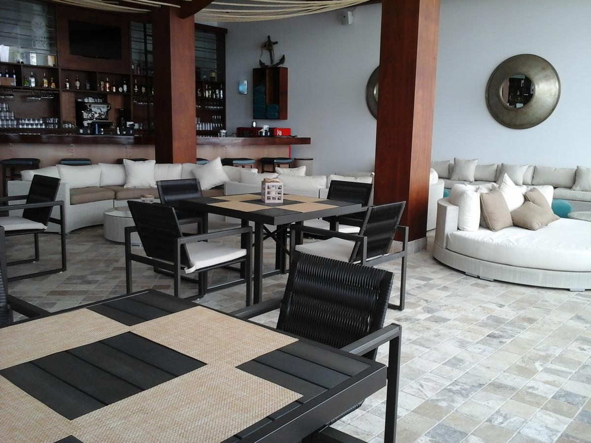Hotel Poseidon มันตา ภายนอก รูปภาพ