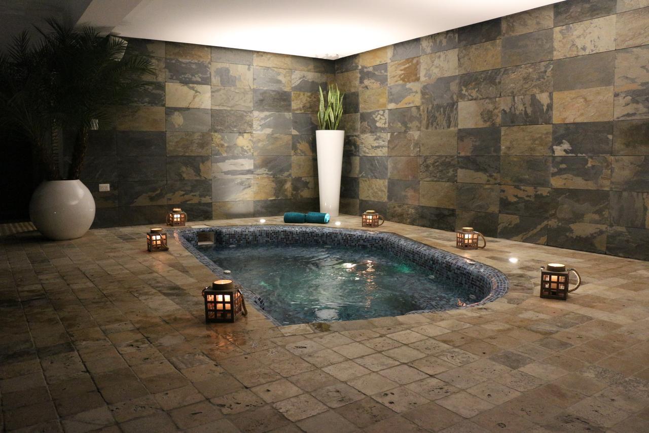 Hotel Poseidon มันตา ภายนอก รูปภาพ