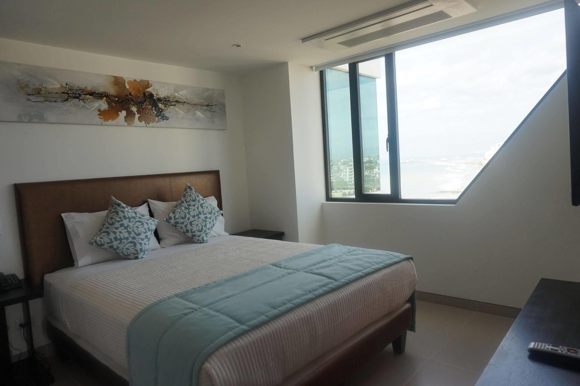 Hotel Poseidon มันตา ภายนอก รูปภาพ