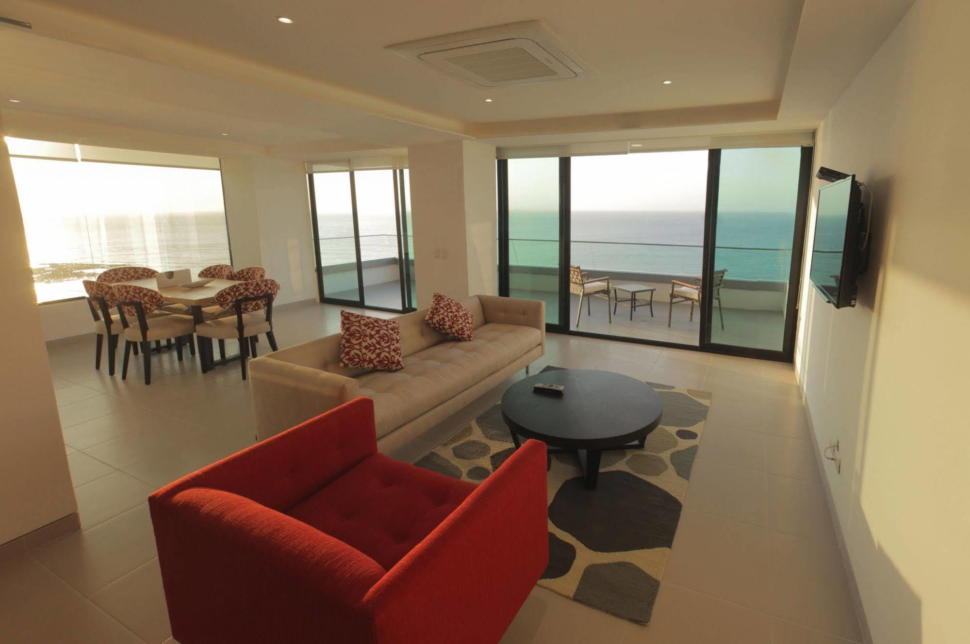 Hotel Poseidon มันตา ภายนอก รูปภาพ